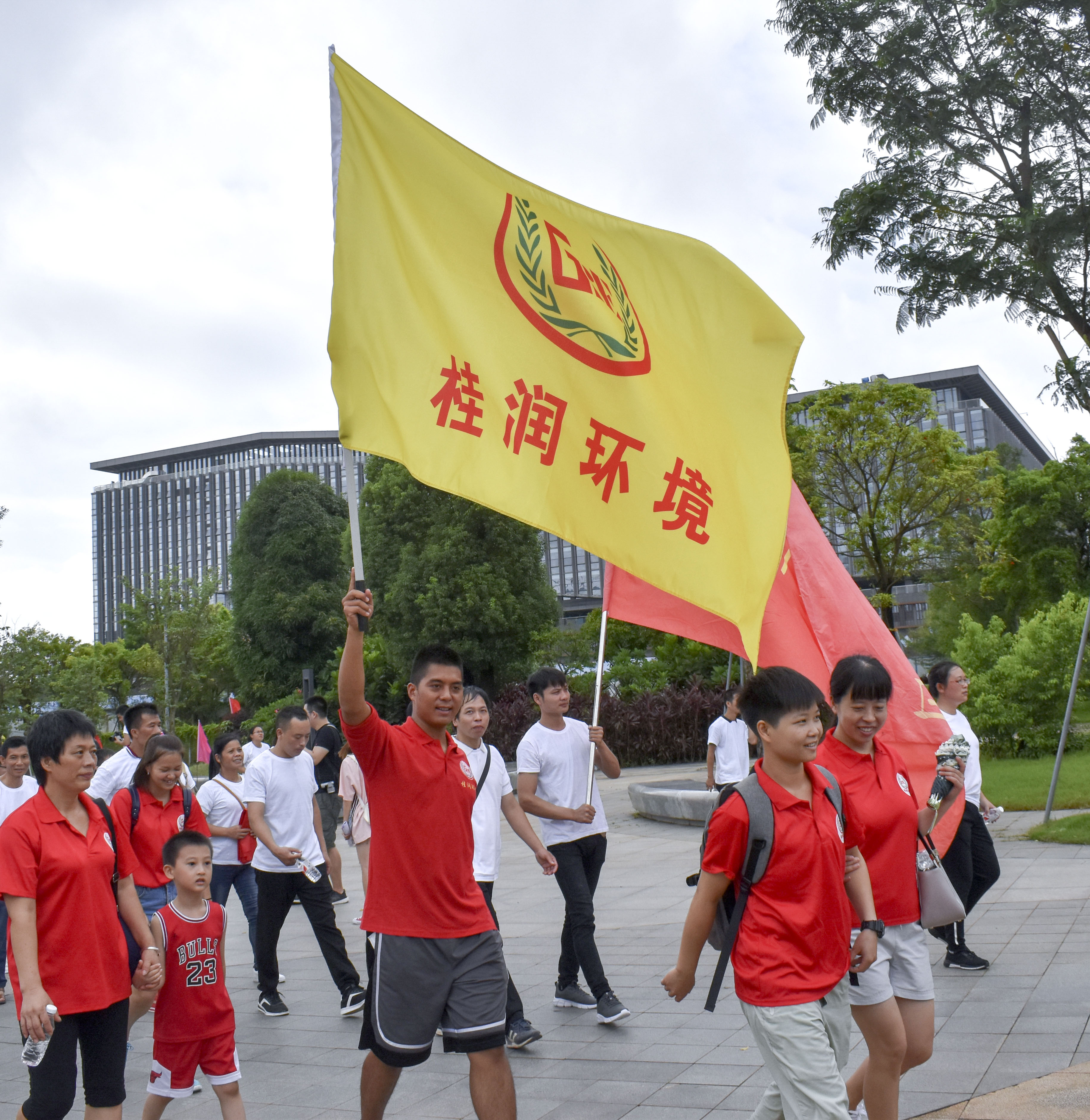 1533020531645820.jpg 111 拷贝.jpg